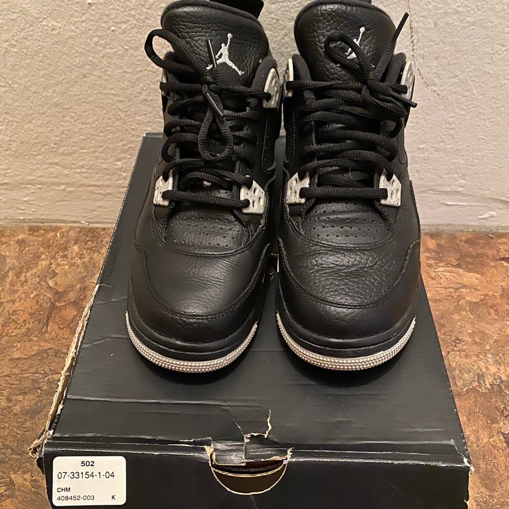 Air Jordan 4 Retro BG
